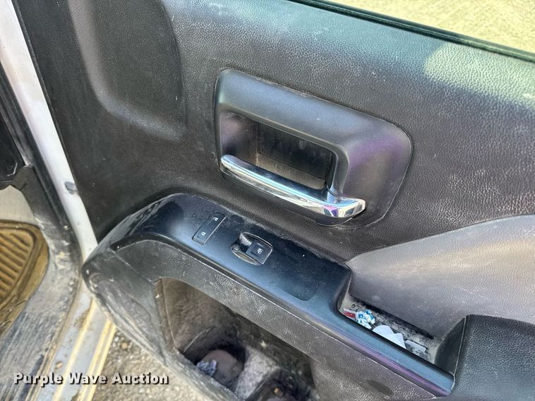 image for item EN4619 2018 Chevrolet Silverado 1500 pickup truck