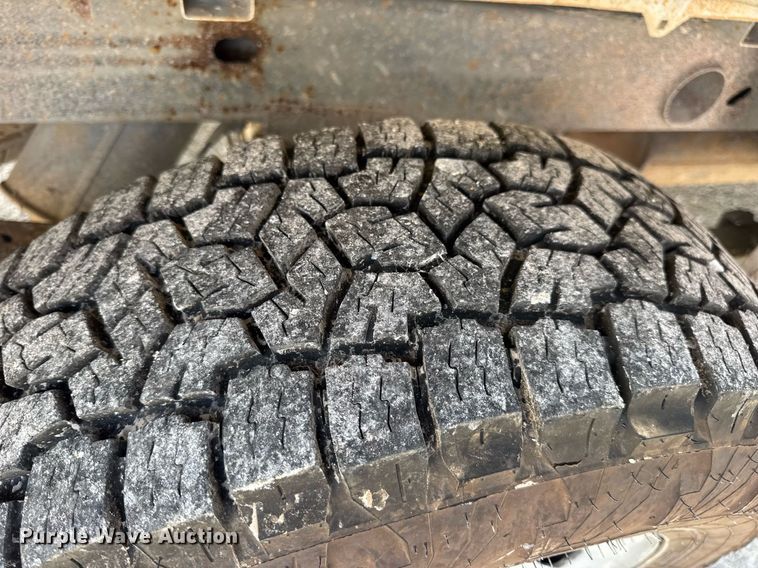 image for item EN4619 2018 Chevrolet Silverado 1500 pickup truck