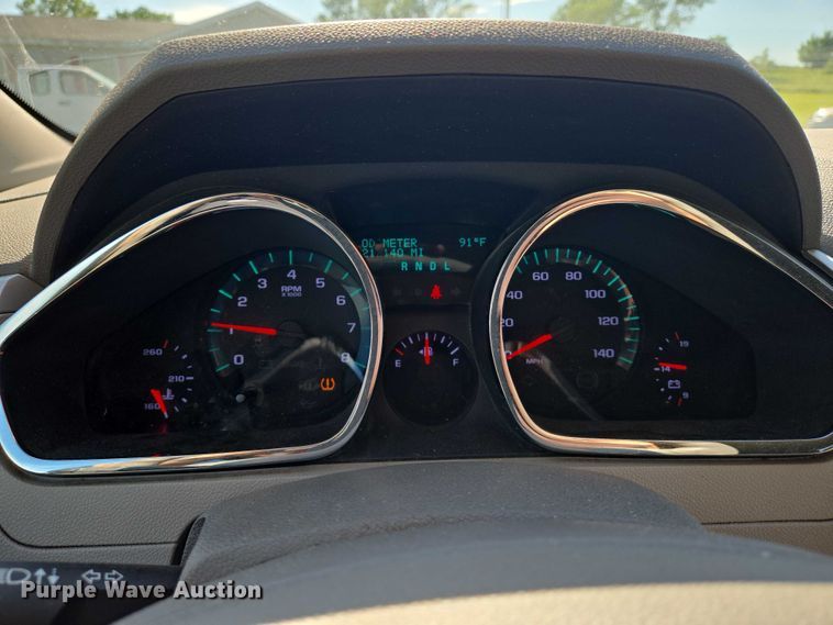 image for item EN8201 2012 Chevrolet Traverse LS SUV