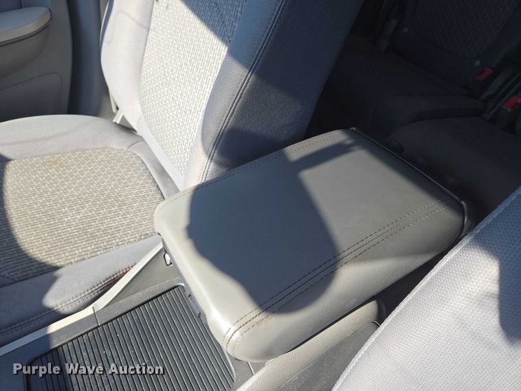 image for item EN8201 2012 Chevrolet Traverse LS SUV