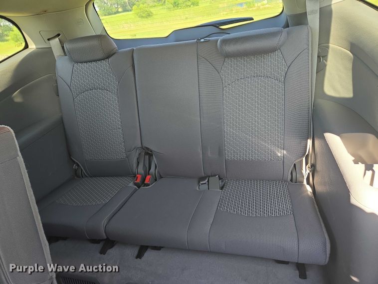 image for item EN8201 2012 Chevrolet Traverse LS SUV