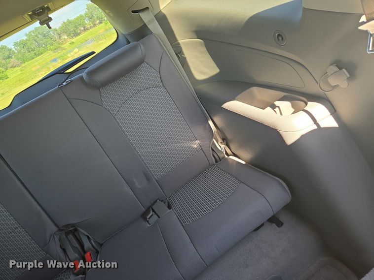 image for item EN8201 2012 Chevrolet Traverse LS SUV