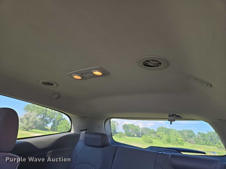 image for item EN8201 2012 Chevrolet Traverse LS SUV