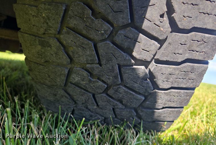 image for item EN8201 2012 Chevrolet Traverse LS SUV