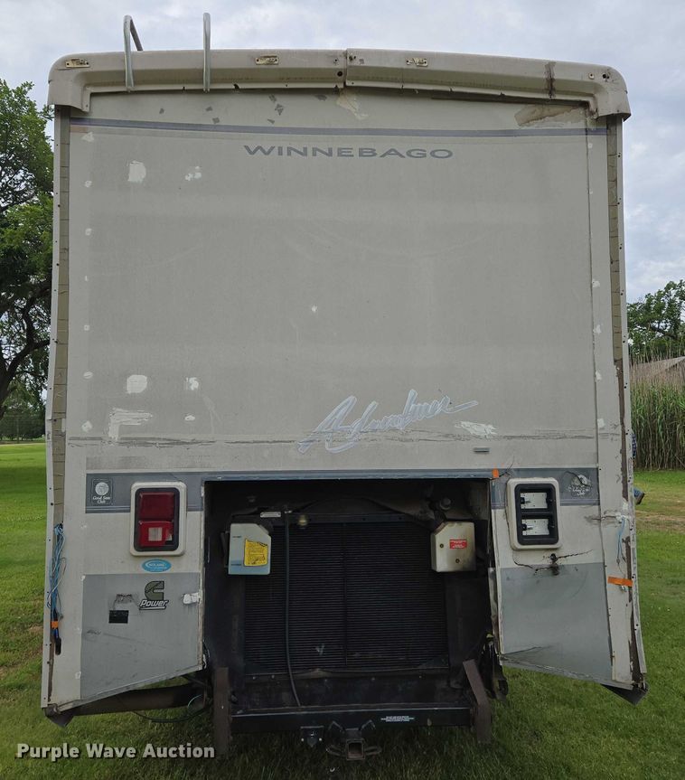 image for item EN8203 1996 Freightliner RV