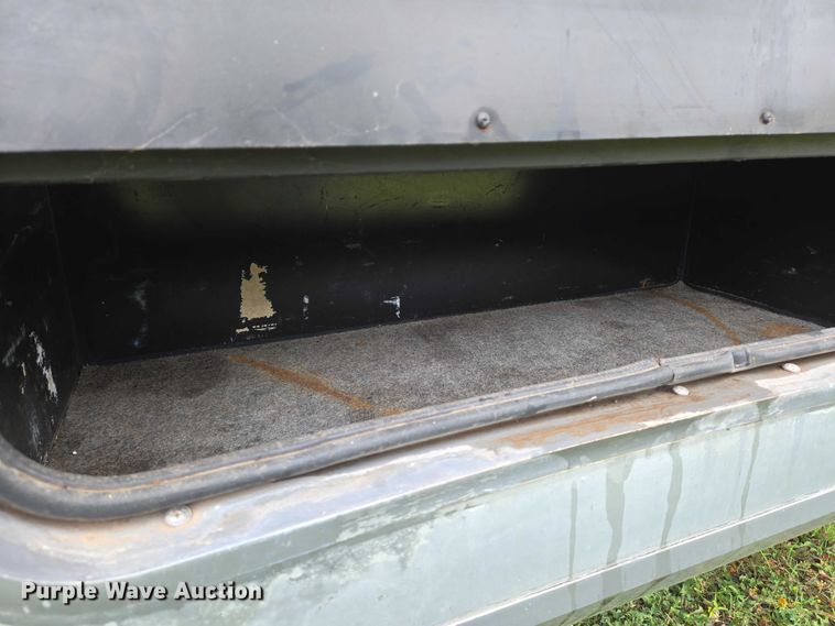 image for item EN8203 1996 Freightliner RV