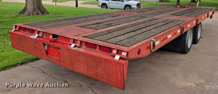 image for item EN8205 1999 Evaco D020T222T tilt deck equipment trailer