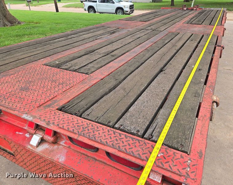 image for item EN8205 1999 Evaco D020T222T tilt deck equipment trailer