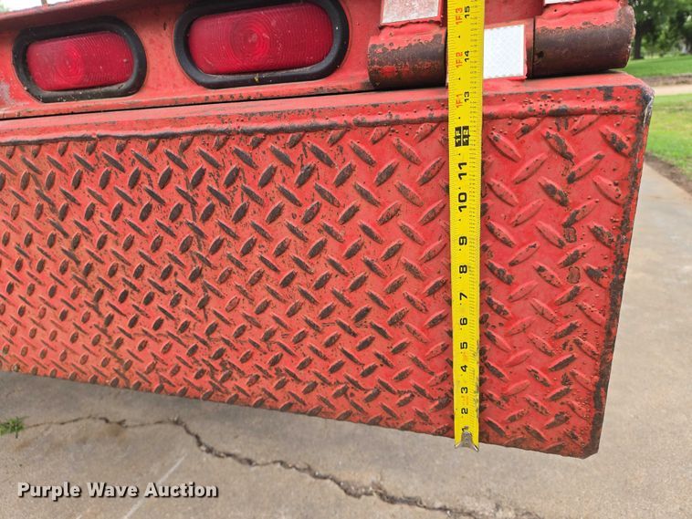 image for item EN8205 1999 Evaco D020T222T tilt deck equipment trailer