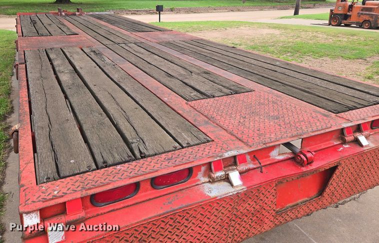 image for item EN8205 1999 Evaco D020T222T tilt deck equipment trailer