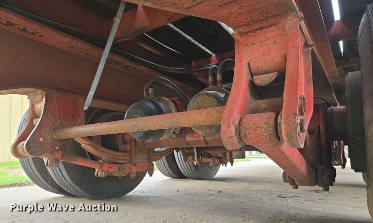 image for item EN8205 1999 Evaco D020T222T tilt deck equipment trailer