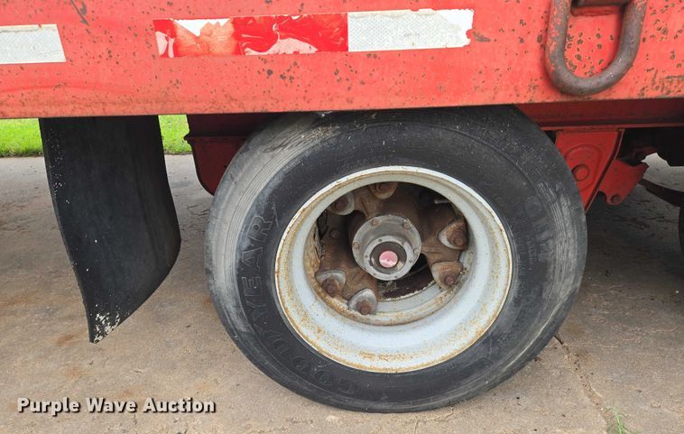 image for item EN8205 1999 Evaco D020T222T tilt deck equipment trailer