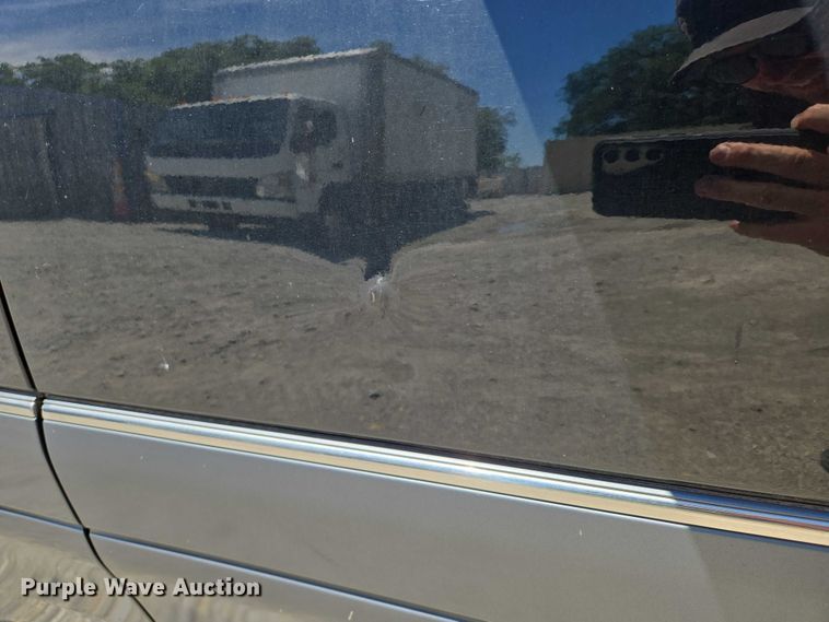 image for item EN8211 1996 Mercedes-Benz  S420 