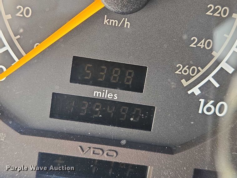 image for item EN8211 1996 Mercedes-Benz  S420 