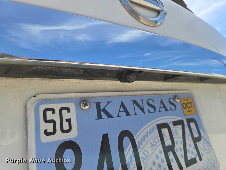 image for item EN8214 2013 Nissan Pathfinder SUV