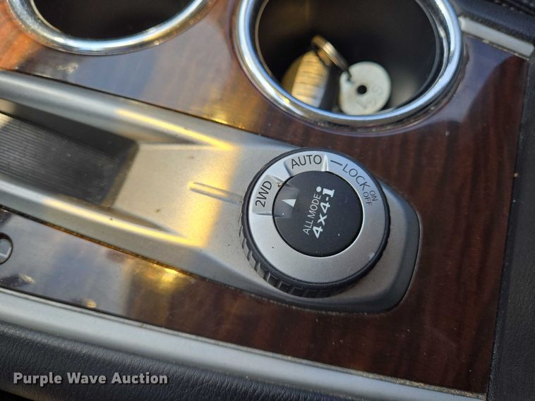 image for item EN8214 2013 Nissan Pathfinder SUV