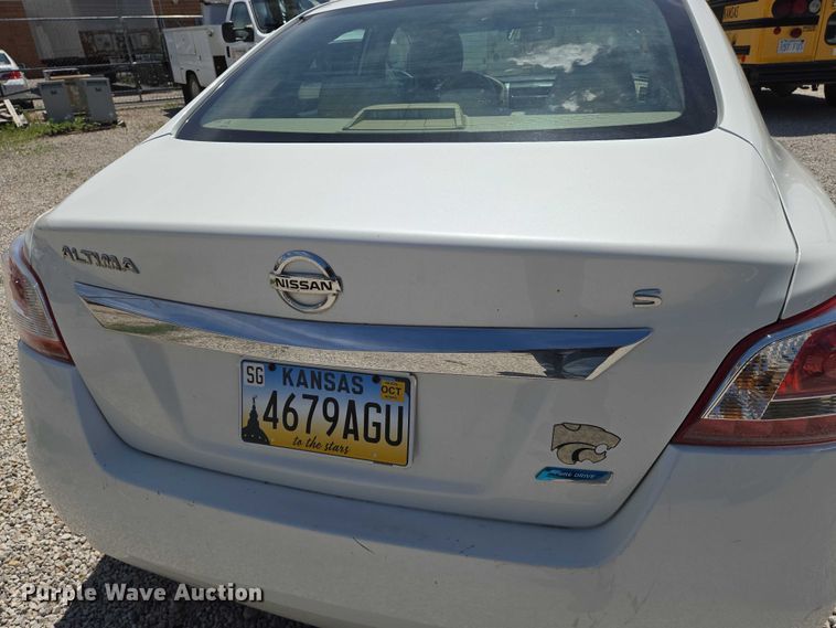 image for item EN8216 2013 Nissan Altima 