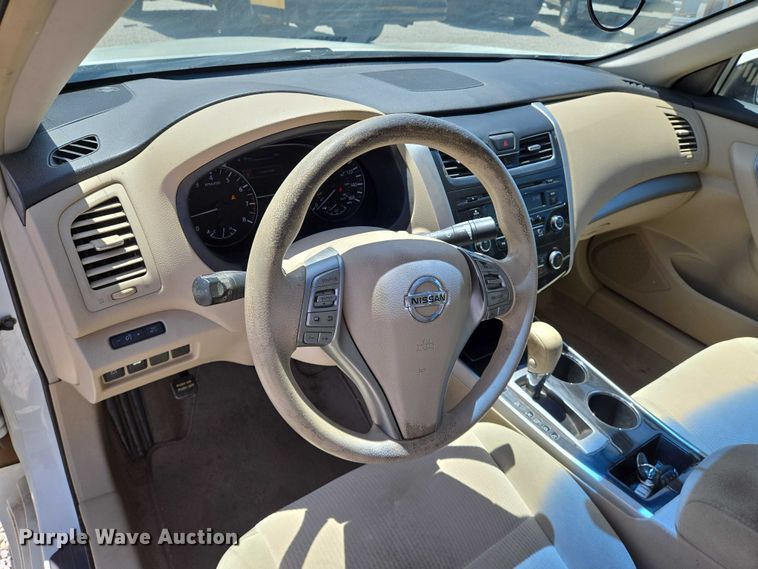 image for item EN8216 2013 Nissan Altima 