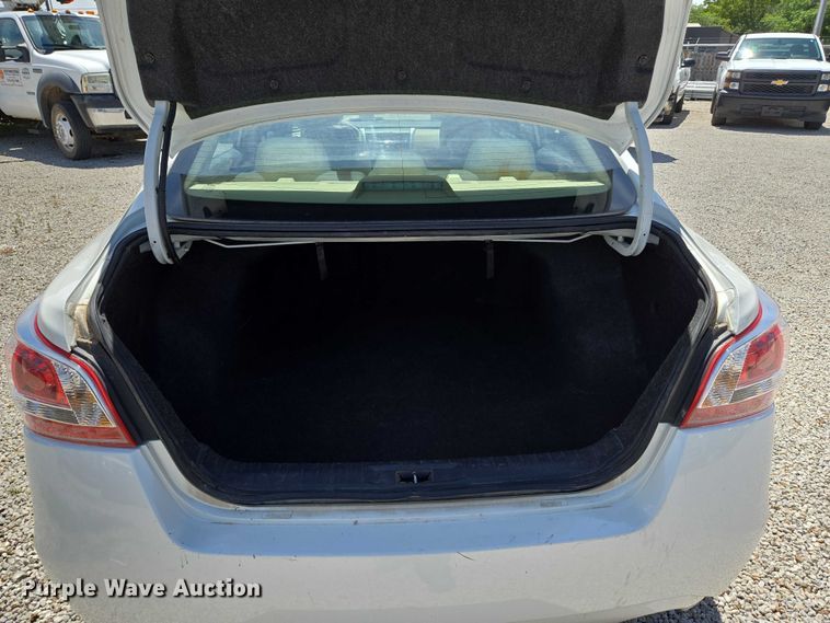 image for item EN8216 2013 Nissan Altima 