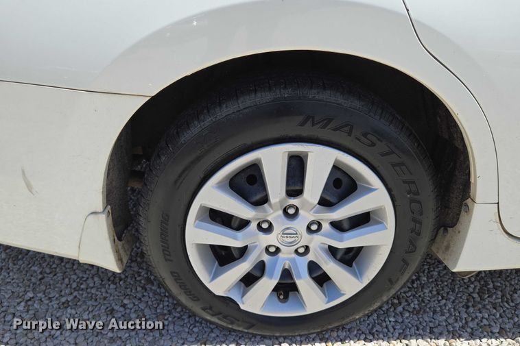 image for item EN8216 2013 Nissan Altima 