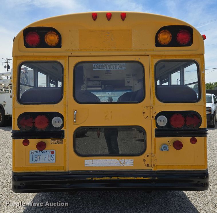 image for item EN8218 1996 Blue Bird school bus