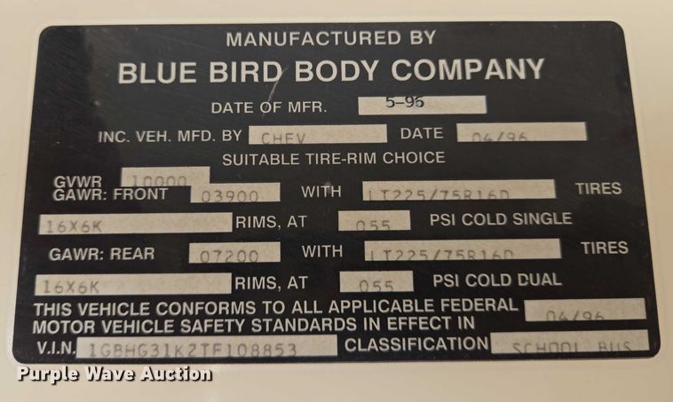 image for item EN8218 1996 Blue Bird school bus