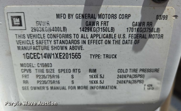 image for item EN8219 1999 Chevrolet Silverado 1500 pickup truck