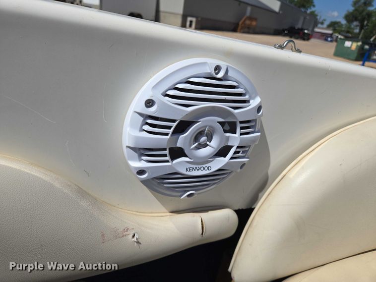 image for item EN8221 1996 Sunbird Spirit 170 boat