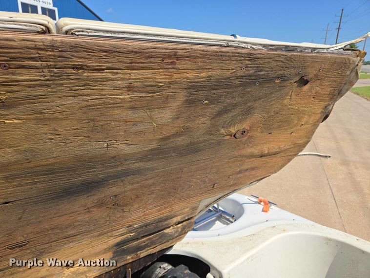 image for item EN8221 1996 Sunbird Spirit 170 boat