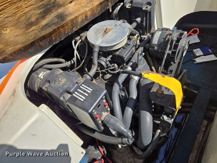 image for item EN8221 1996 Sunbird Spirit 170 boat