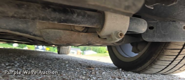 image for item EO1065 2004 Mercedes-Benz E500 