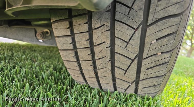 image for item EO1065 2004 Mercedes-Benz E500 