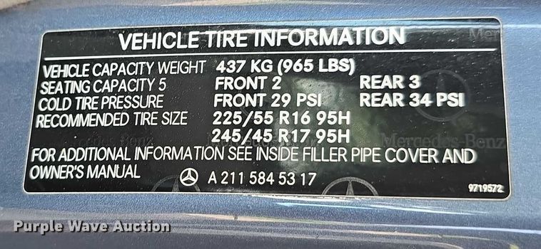 image for item EO1065 2004 Mercedes-Benz E500 