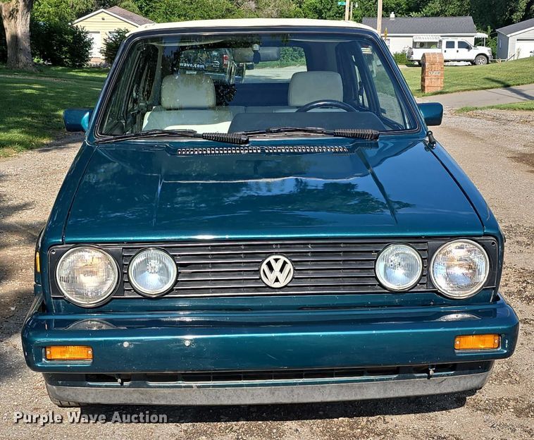 image for item EO1066 1992 Volkswagen Cabriolet convertible