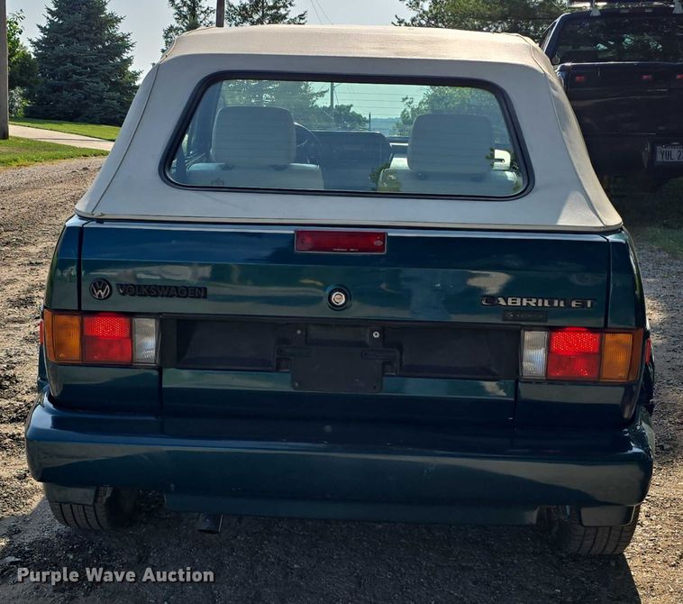 image for item EO1066 1992 Volkswagen Cabriolet convertible
