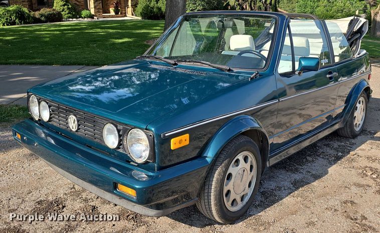 image for item EO1066 1992 Volkswagen Cabriolet convertible