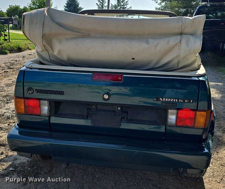 image for item EO1066 1992 Volkswagen Cabriolet convertible