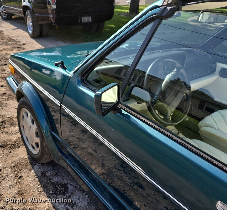 image for item EO1066 1992 Volkswagen Cabriolet convertible