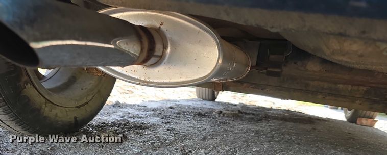 image for item EO1066 1992 Volkswagen Cabriolet convertible