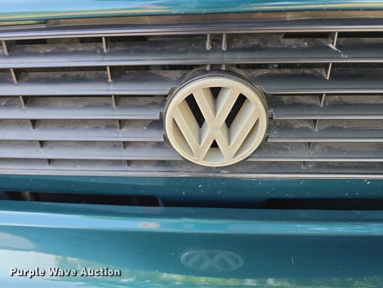 image for item EO1066 1992 Volkswagen Cabriolet convertible