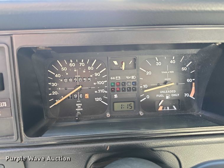 image for item EO1066 1992 Volkswagen Cabriolet convertible