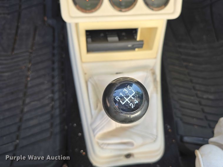 image for item EO1066 1992 Volkswagen Cabriolet convertible