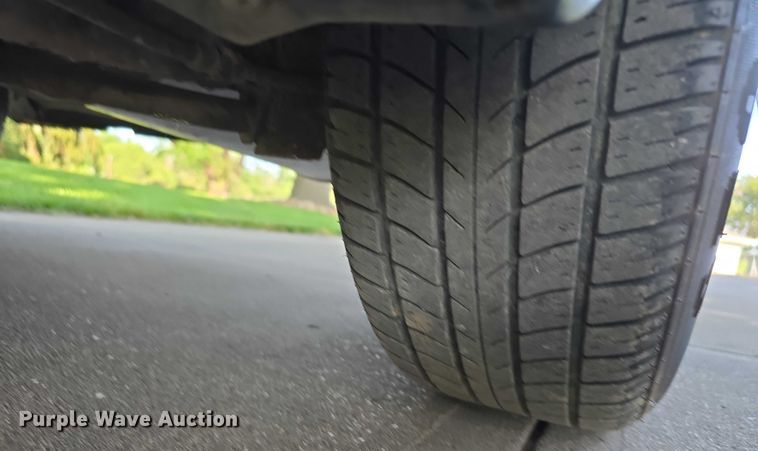 image for item EO1066 1992 Volkswagen Cabriolet convertible