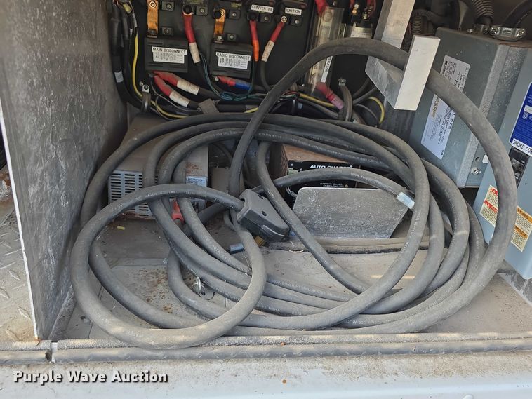 image for item EO1067 2002 Ford E450 ambulance