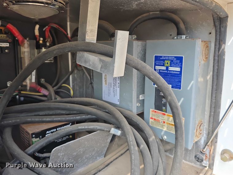 image for item EO1067 2002 Ford E450 ambulance