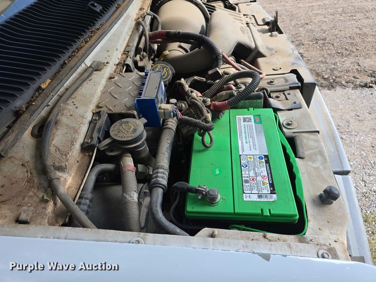 image for item EO1067 2002 Ford E450 ambulance