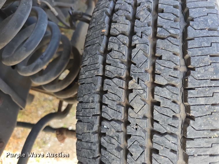 image for item EO1067 2002 Ford E450 ambulance