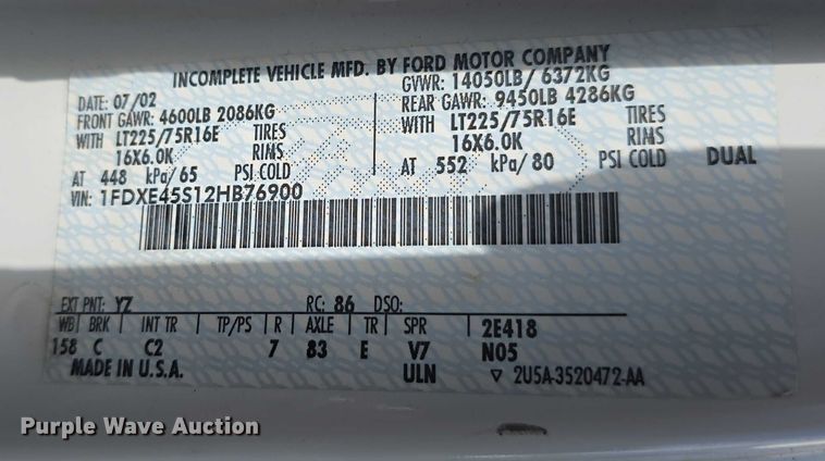 image for item EO1067 2002 Ford E450 ambulance