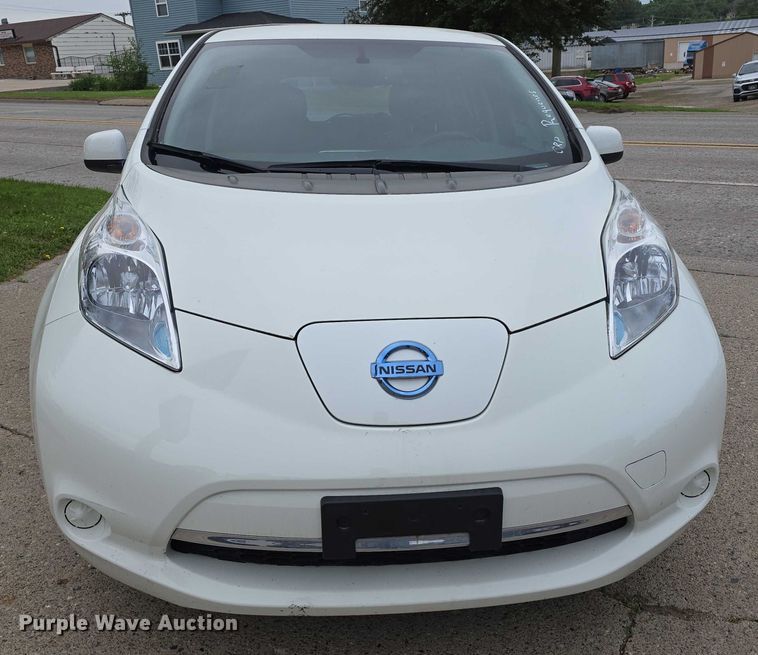 image for item EO1069 2016 Nissan Leaf 