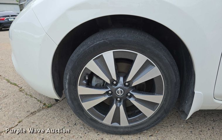 image for item EO1069 2016 Nissan Leaf 